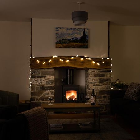 Family Country Cottage With Stunning Mountain Views Myddfai Buitenkant foto